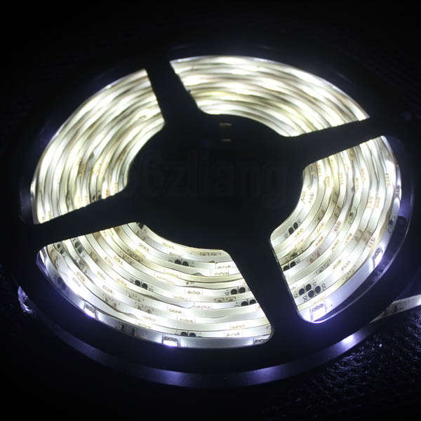 5 meter 5050 Cool White Non-waterproof  SMD 150 Leds Flexible LE